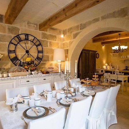 Betty Cake B&B Qala Екстер'єр фото